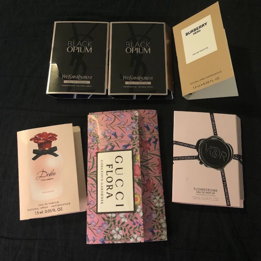 Fragrance sample bundle